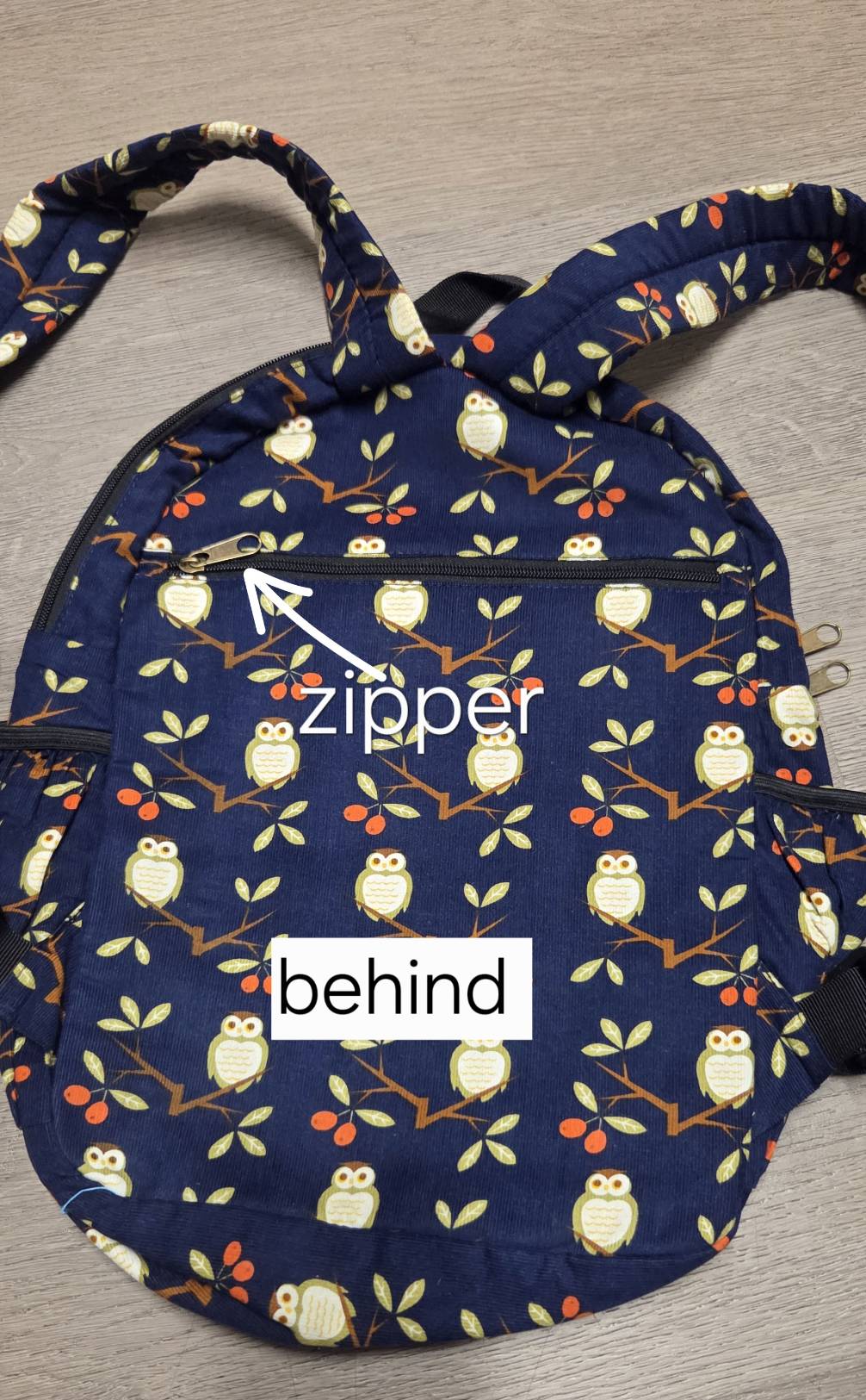 Navy owl backpack – strap detail