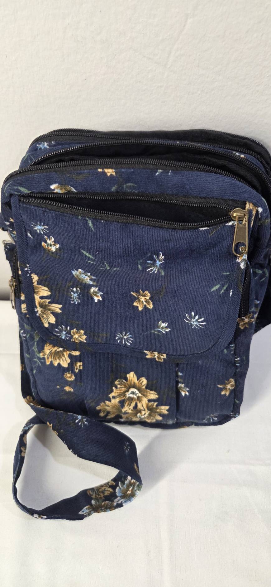 Floral Corduroy Crossbody Bag – interior compartments