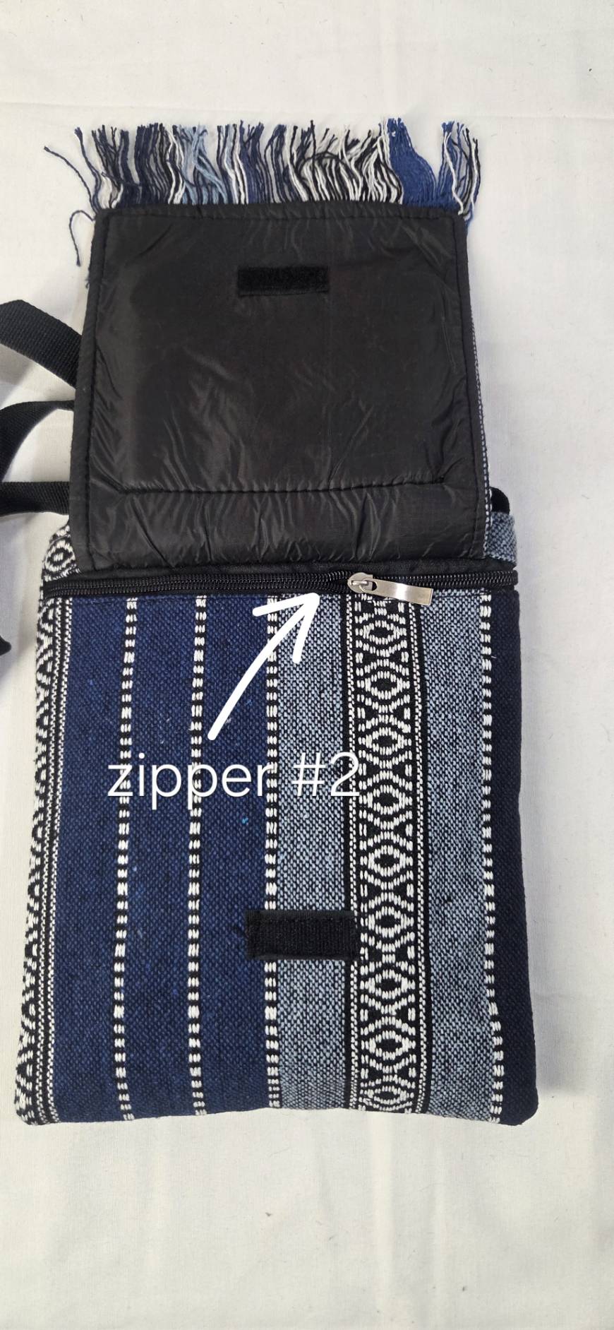 Bohemian Woven Crossbody Bag Navy - zipper #2 detail