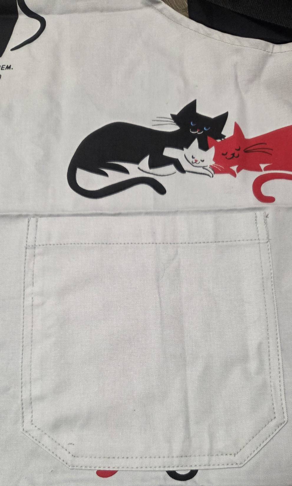 Cats Apron - pocket detail black cat illustration