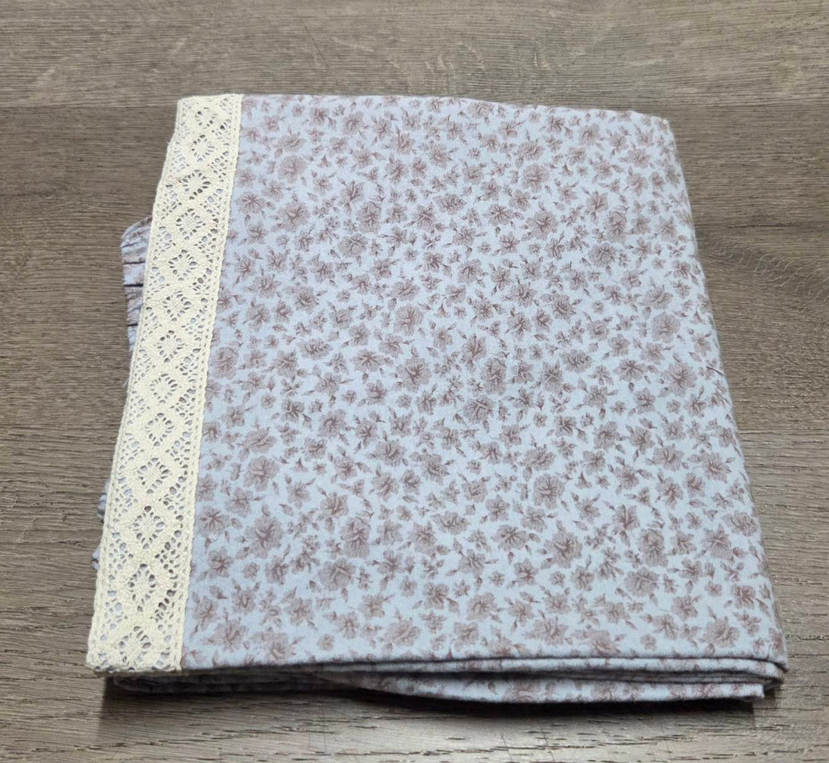 Folded LP-01 light gray-lavender floral pajama pants